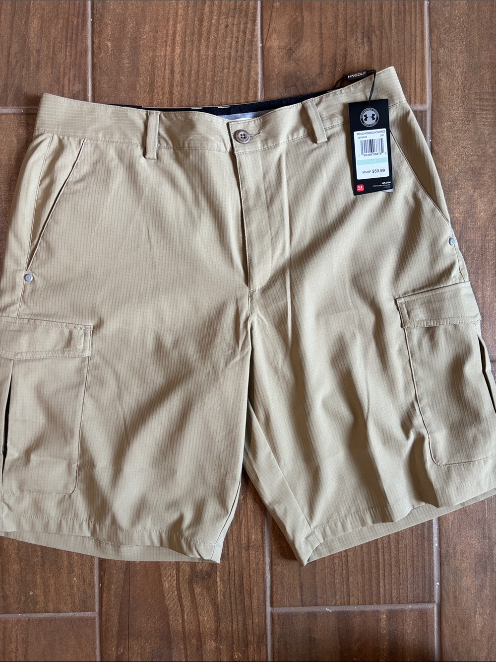 Under Armour Men's Khaki Cargo Shorts
